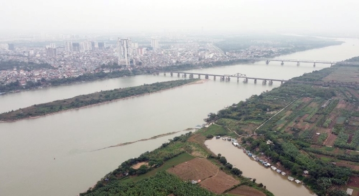 Hà Nội lập đoàn giám sát việc quản lý đất khu vực bãi sông, ngoài đê